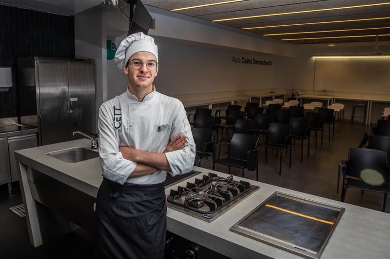 Fem un Tortell de Reis amb Pau Sintes, guanyador de "European Young Chef Award 2022"!